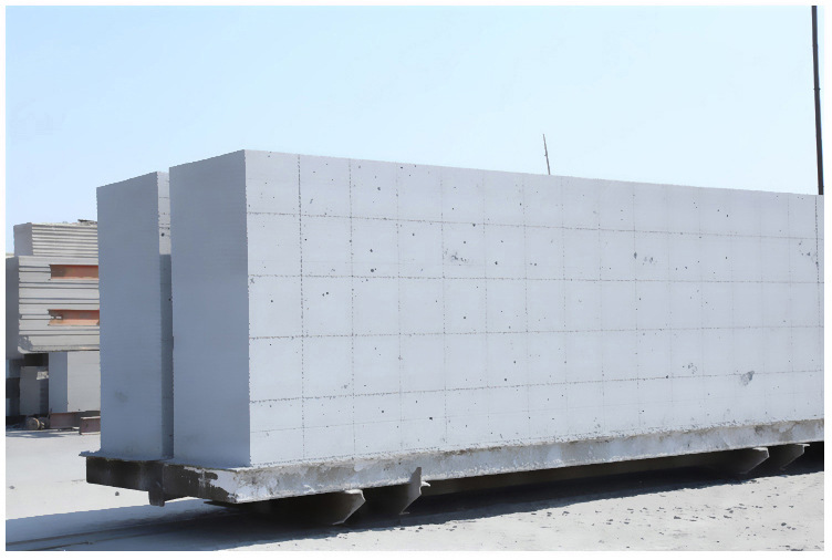 金湾加气块 加气砌块 轻质砖气孔结构及其影响因素